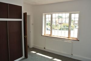 Bedroom- click for photo gallery